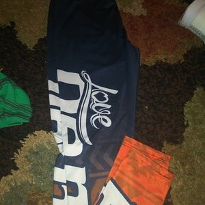 Live love dream super cute leggings